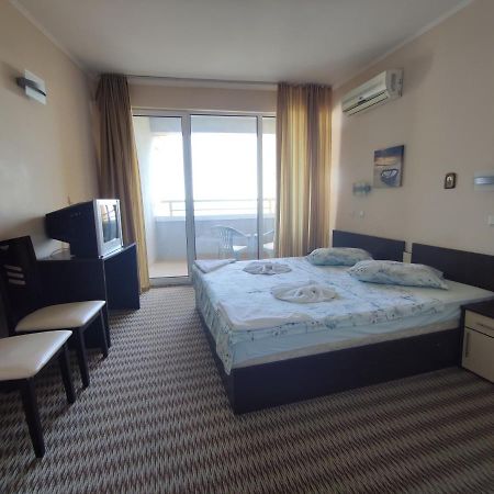 Europroperties Nikea Park Golden Sands Esterno foto