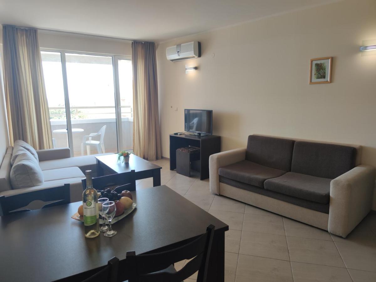 Europroperties Nikea Park Golden Sands Esterno foto