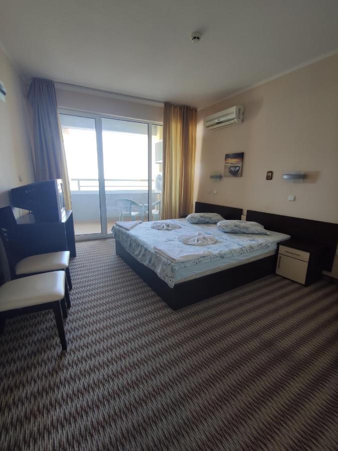 Europroperties Nikea Park Golden Sands Esterno foto