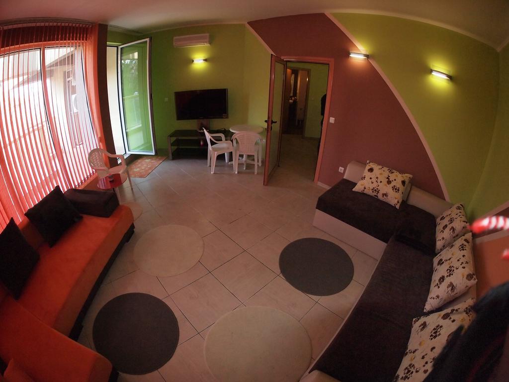 Europroperties Nikea Park Golden Sands Esterno foto