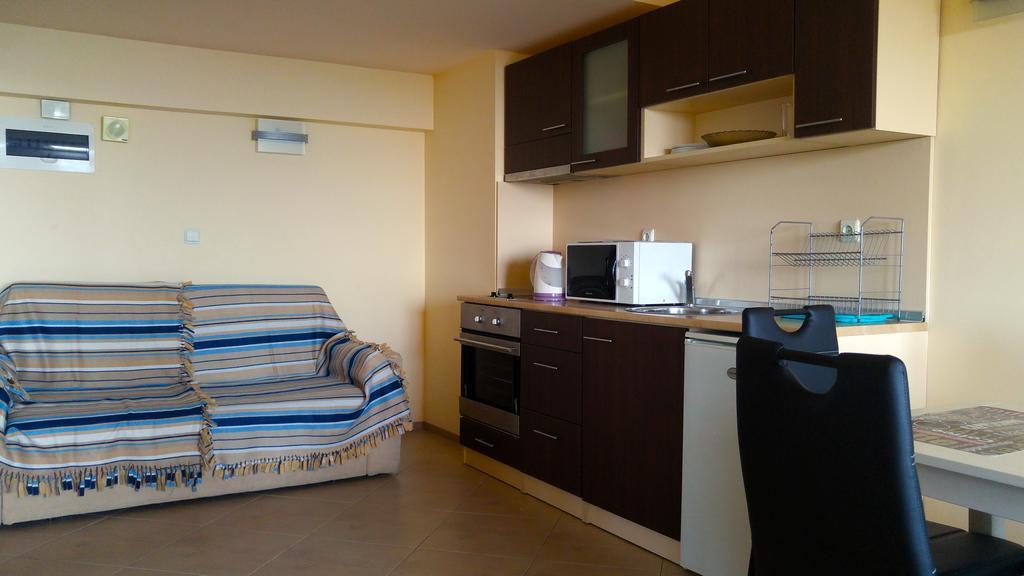 Europroperties Nikea Park Golden Sands Esterno foto