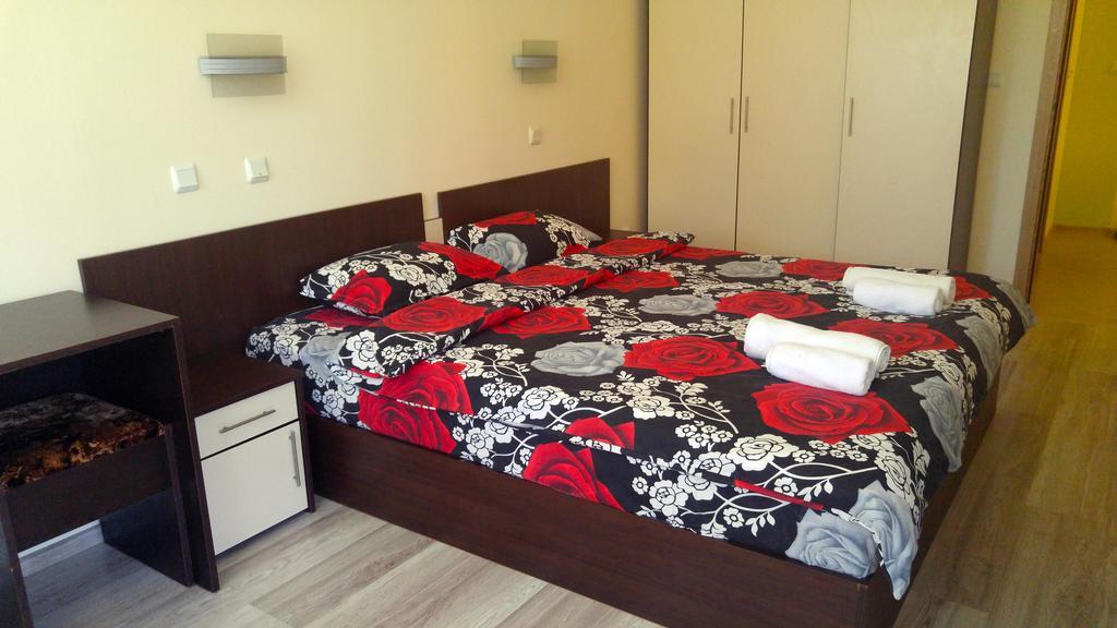 Europroperties Nikea Park Golden Sands Esterno foto